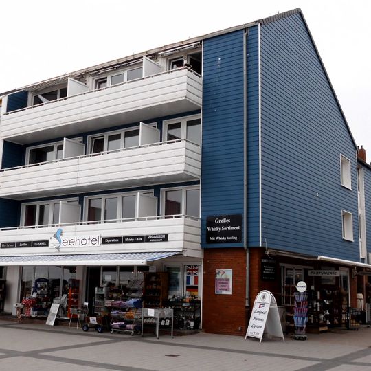 Wohn- und Geschäftshaus