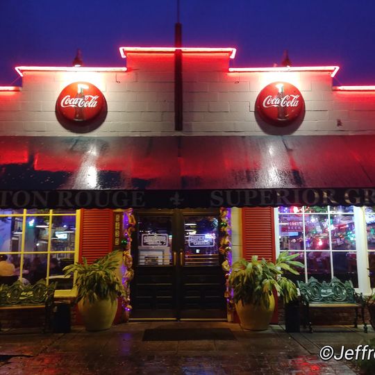 Superior Bar & Grill MidCity