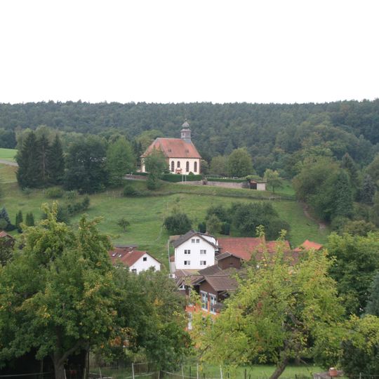 Evangelische Kirche und Friedhof