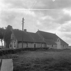 Karakteristiek Amelander huis onder zadeldak tussen topgevels