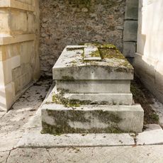 Grave of Unidentified 4