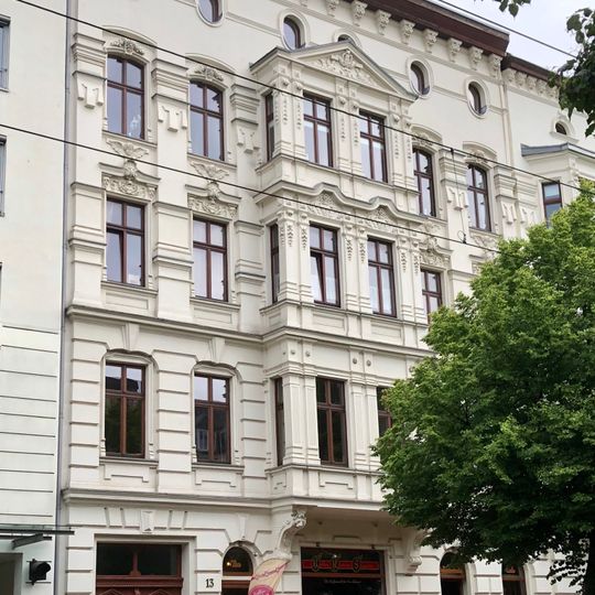 Olvenstedter Straße 13