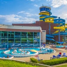 Napfényfürdő Aquapolis Szeged, Wellness-, Gyógy- és Élményfürdő