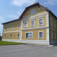 Wohnhaus, ehem. Gemeindeamt und Volksschule