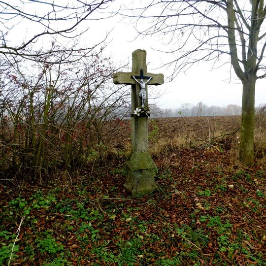 Kříž jihovýchodně od Novotnova Dvora