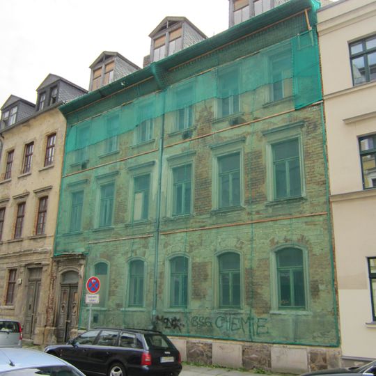 Mietshaus Dohnanyistraße 18