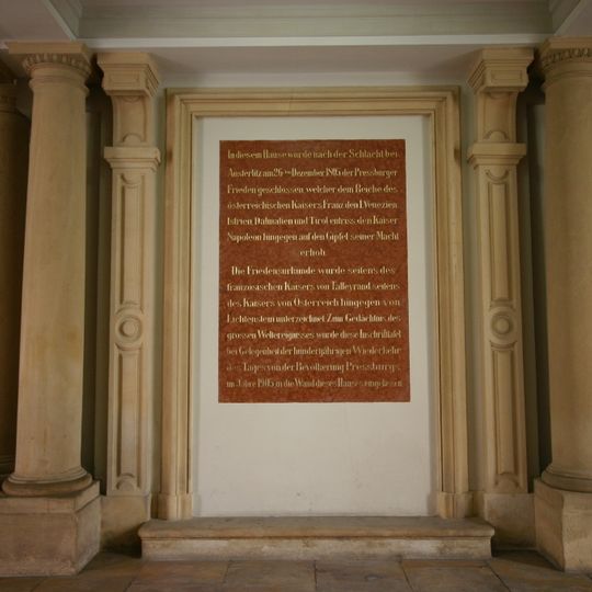 Primaciálny palác, tabuľa pamätná