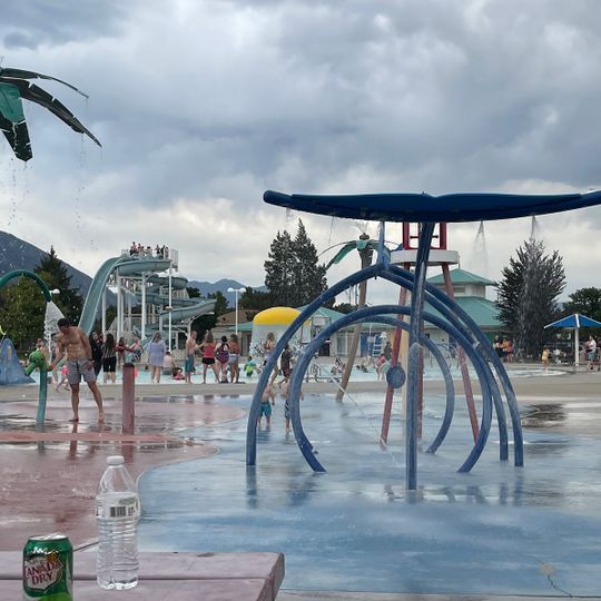 Scera Park Pool