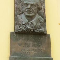 Pamětní deska Walthera Hensela na domě Pod Doubravkou 6 v Teplicích