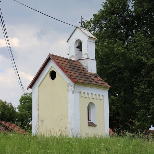 Kaple v Růžkových Lhoticích