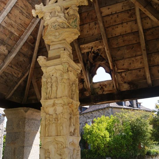 Croix couverte de Bassignac-le-Haut