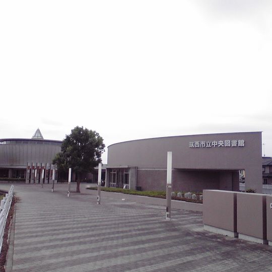 Chikusei Public Library