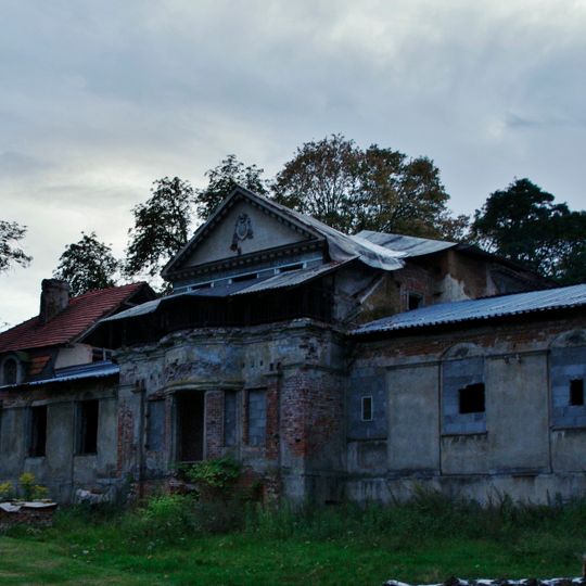 Dwór, Szkolna 2 w Żydowie