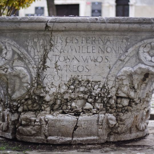 Fountains at Brolo Square