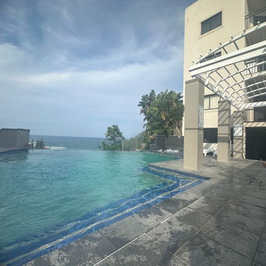 Magic Mountain, Nobby Beach