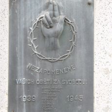 World War II Memorial plaque in Vochov
