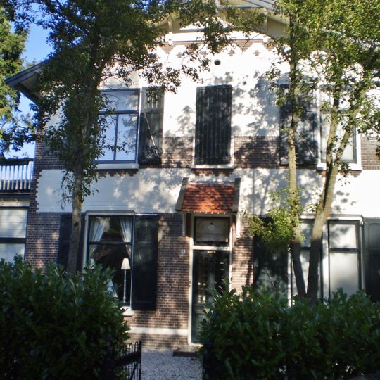 Van der Heijdenlaan 8