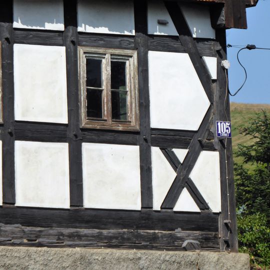 Czernica 105, Detail