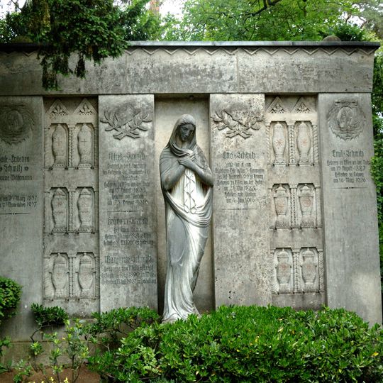 Grabmal Familie Schmitz
