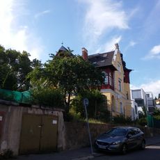 Nájomný dom so záhradou, záhrada