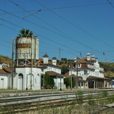 Estação ferroviária e edifício da Cocheira de Carruagens, atuais instalações do Núcleo Museológico de Santarém do Museu Nacional Ferroviário