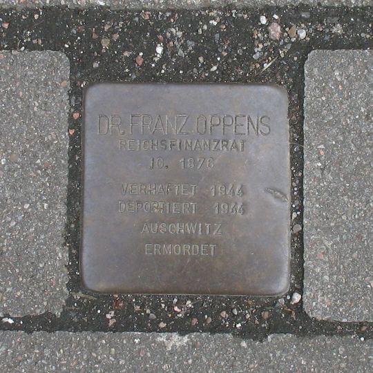 Stolperstein dedicated to Franz Oppens