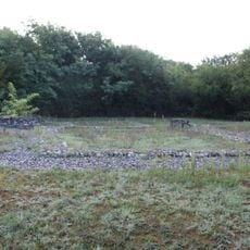 Nécropole gallo-romaine et mérovingienne des Plantées