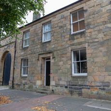 5 And 7, Bailiffgate