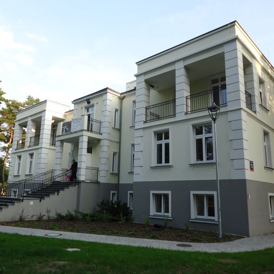 Pensjonat z zakładem przyrodoleczniczym HUGONÓWKA