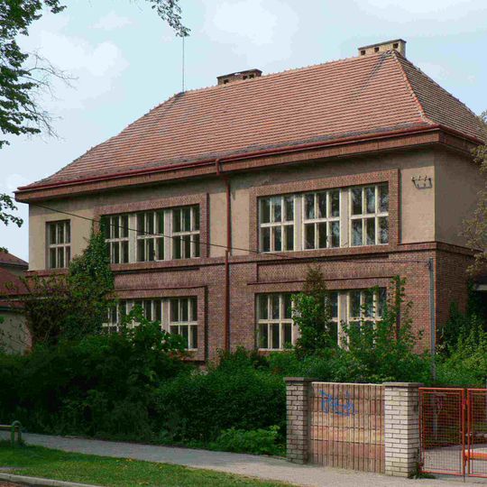 Česká menšinová škola