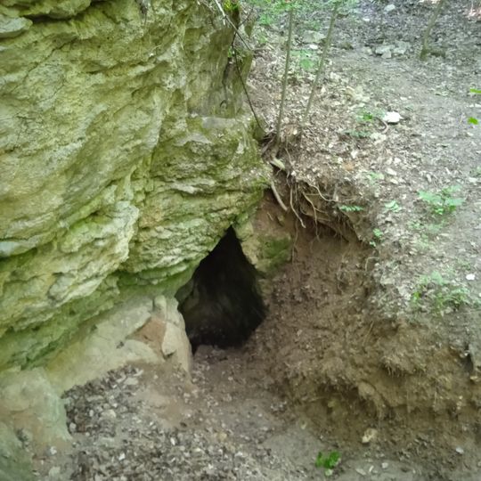 Rozmaring Cave