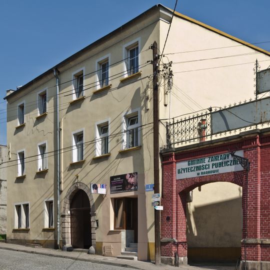 1 Grunwaldzka Street in Radków