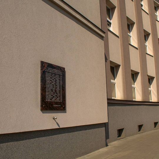 Pamětní deska v Zábřehu na budově městské knihovny