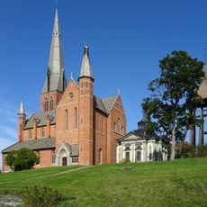 Floda kyrkogård