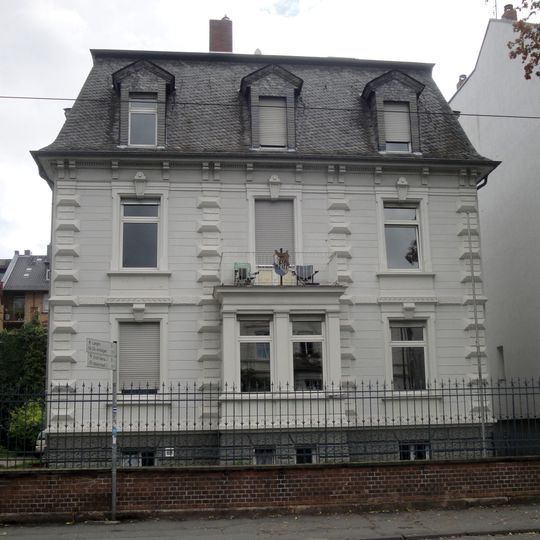 Frankfurter Straße 15