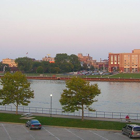 Veterans Memorial Park