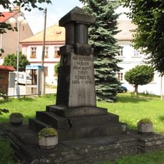 Pomník padlým v první světové válce na Tyršově náměstí v Divišově