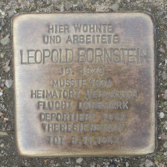 Stolperstein dedicated to Leopold Bornstein