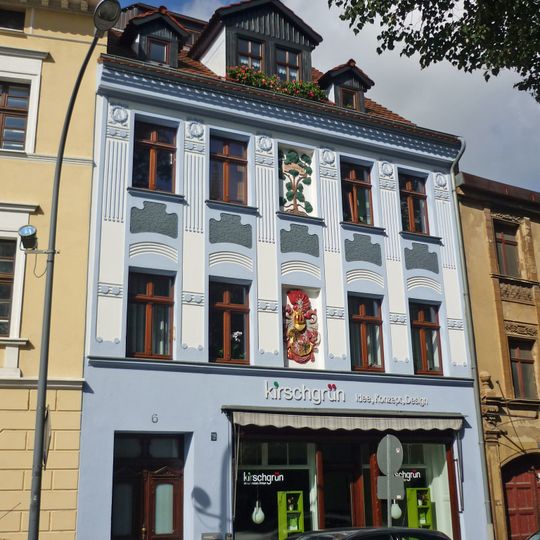Wohnhaus in geschlossener Bebauung, mit originaler Ladenfront um 1910 Nikolaigraben 6