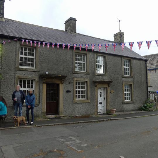 Red Lion Cottages and Alstonfield Cottage