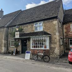 8 and 8A, Church Street