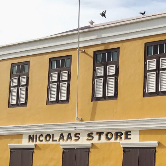 Nicolaas Store