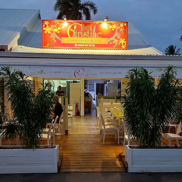CHEZ CHRISTINE
