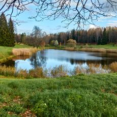 Round Lake in Pavlovsk park
