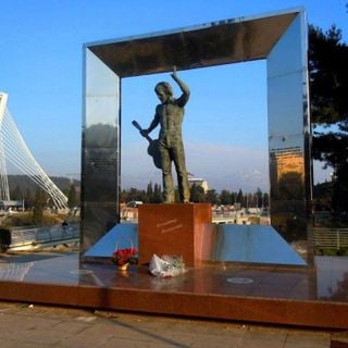 Monument to Vysotsky in Podgorica
