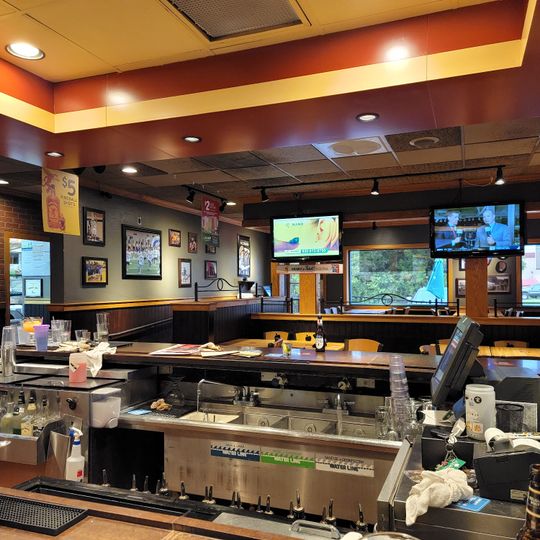 Applebee's Grill + Bar