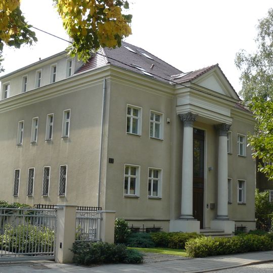 Willa przy ul. Litewskiej 11 w Poznaniu