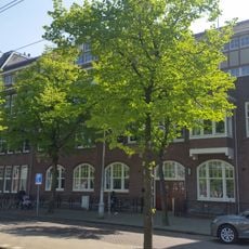 Gabriël Metsustraat 8