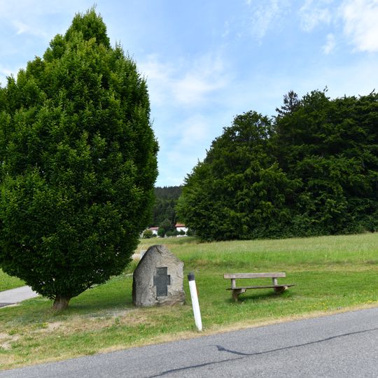 Gedenkstein bei Diendorf