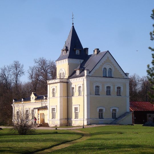 Doles muižas apbūve